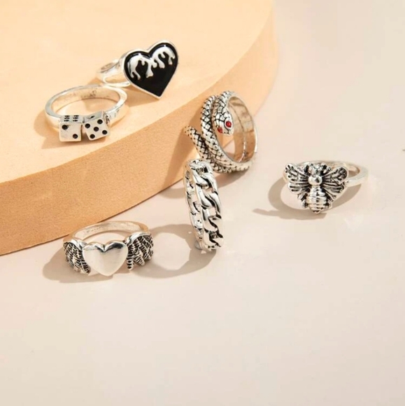 *Dieta* Set of 6 Rings - Picture 3 of 8